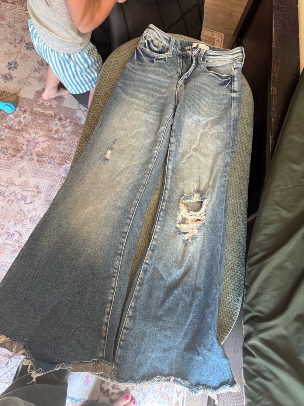 Petra 153 bellbottom jeans